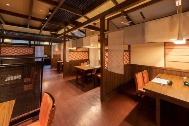 和風ホテル館内のレストランの画像。