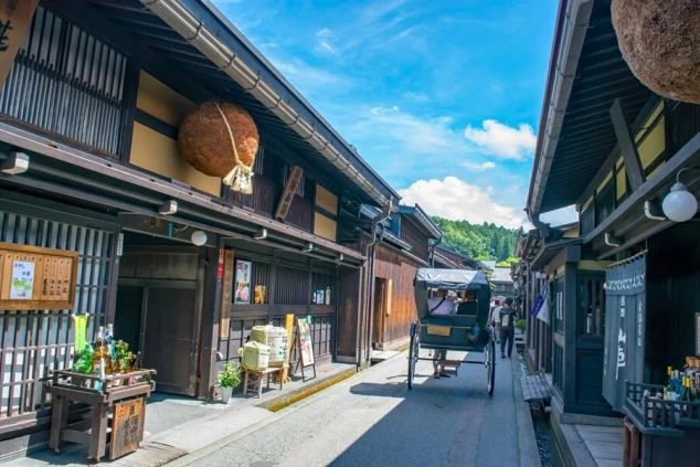 ワクトリから龍リゾート＆スパでリゾートバイトする人向けの画像・岐阜・高山・温泉サウナ無料・カップル友人同士OK・休日も2食無料