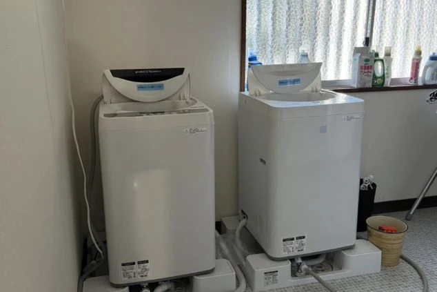 リゾートバイトの完全個室寮の寮内洗濯機設備の画像