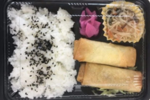 リゾートバイトのまかないの画像