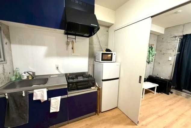 リゾートバイトの寮のキッチンのサンプル画像。