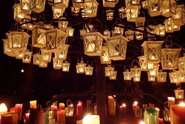 長野県軽井沢の軽井沢高原協会の画像。夜のライトアップ。