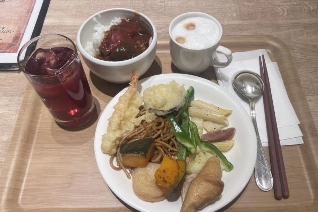 リゾートバイトのまかない画像