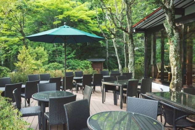 長野県の旧軽井沢銀座通りの画像。リゾートバイトの休日のイメージ。