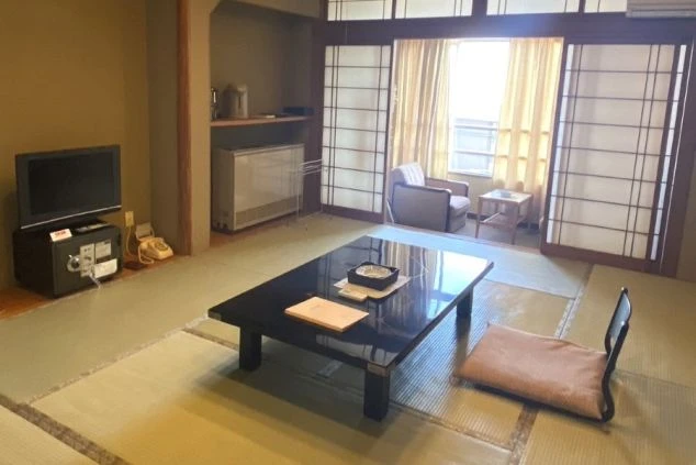 元客室の和室の寮の画像。