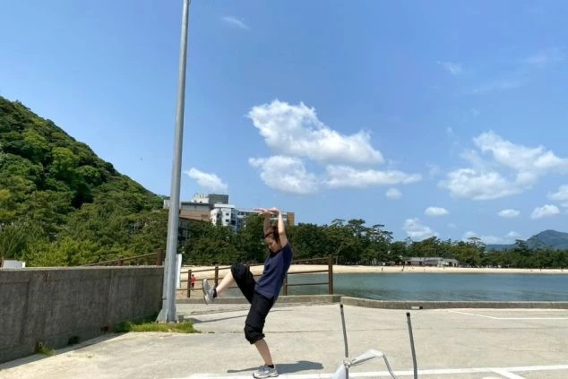 淡路島の女性ワクトリスタッフの画像。