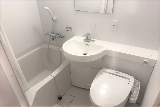 広々としたクローゼットが完備されたリゾートバイトの寮