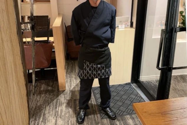 和食屋さんの男女共通の制服画像。