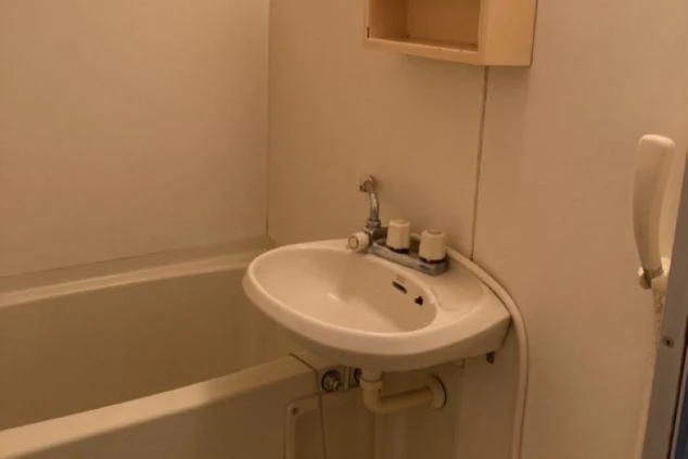 清潔感のあるユニットバス。仕事の疲れを癒し、ゆっくりとお風呂に入ることができます。