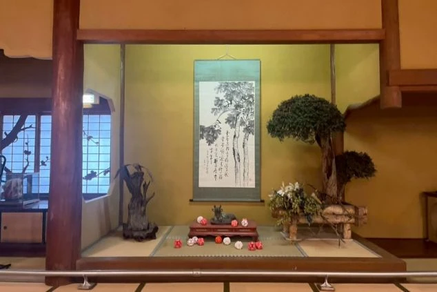 長野県・渋温泉のリゾートバイト求人バナー。「毎日３食無料」「２０～３０代活躍中◎」の文字が入ったワクトリオリジナル画像。