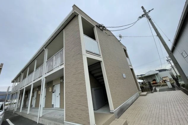 リゾートバイトの完全個室寮の外観