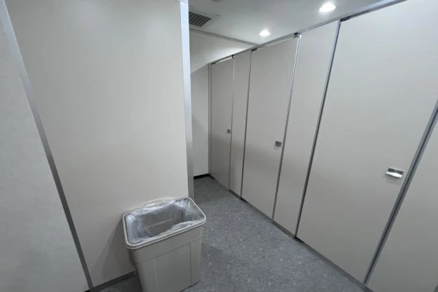 リゾートバイトの寮のトイレの画像