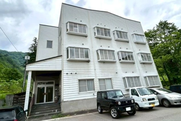 リゾートバイトの寮の外観