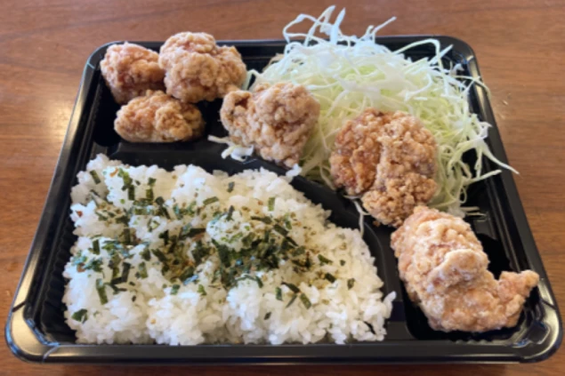 リゾートバイトのまかない画像