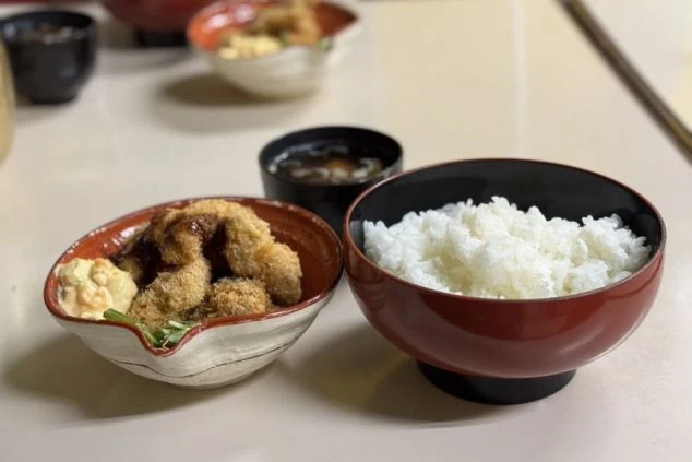 リゾートバイトのまかない画像