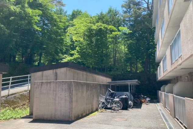 ワクトリの社員が出張で撮影した、リゾートバイトの寮の外観の画像。