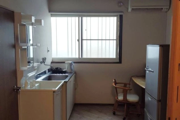 リゾートバイトの女性寮（完全個室アパートタイプ）のユニットバスの画像。