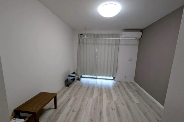 キレイなアパートタイプの完全個室寮の部屋の画像