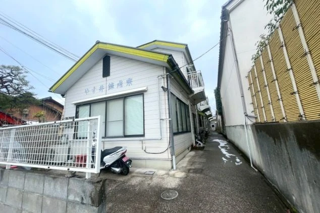 ワクトリ社員が撮影した寮の外観写真。