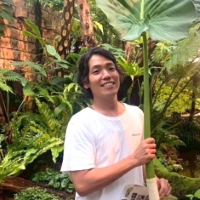 スタッフプロフィール