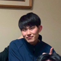 スタッフプロフィール